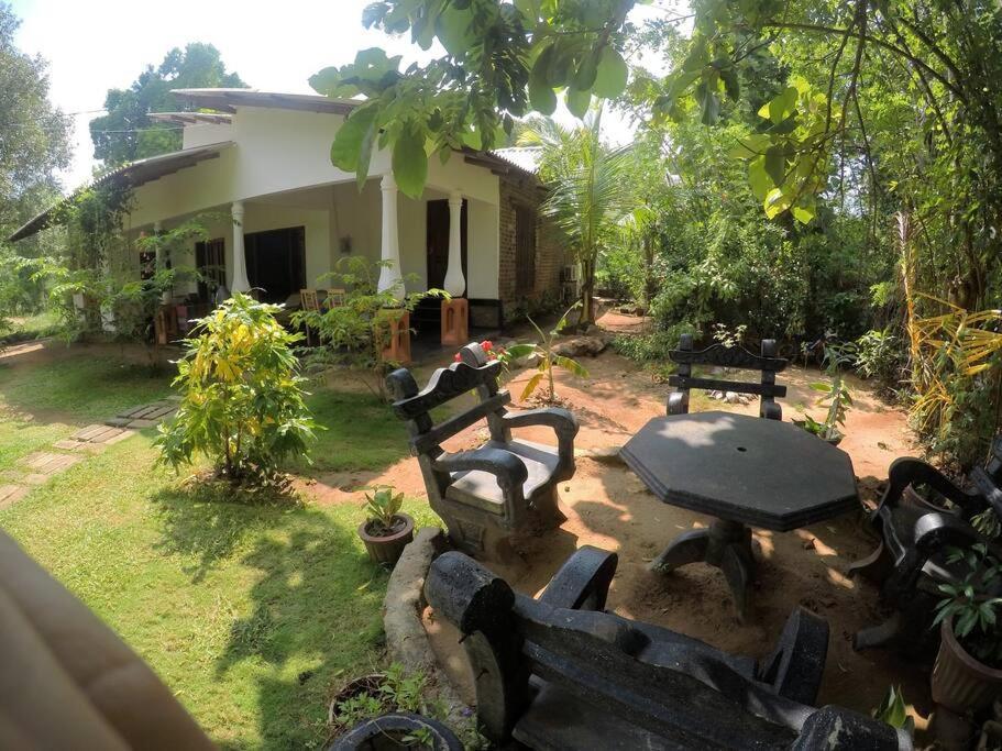 Sigiriya Village Home Stay Kültér fotó
